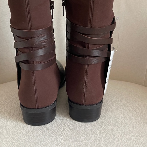 NEW Vince Camuto "Pauletta" Tall Shaft Boots in a brown/chocolate colorway - Picture 6 of 15